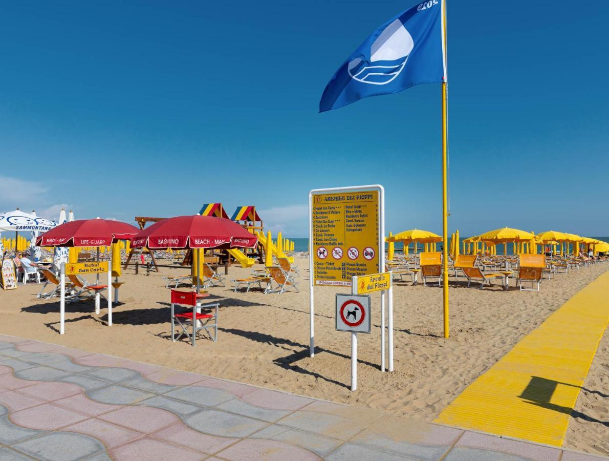 Hotel Garni San Carlo Lido di Jesolo Exteriör bild